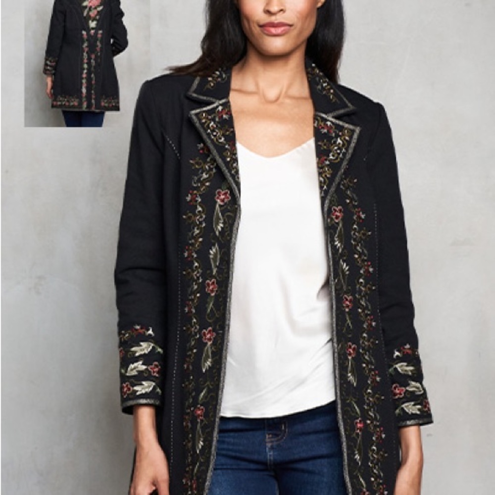 Floral Embroidered Black Blazer